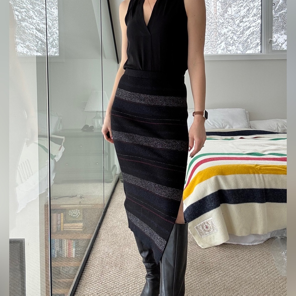 House of Harlow body con midi skirt